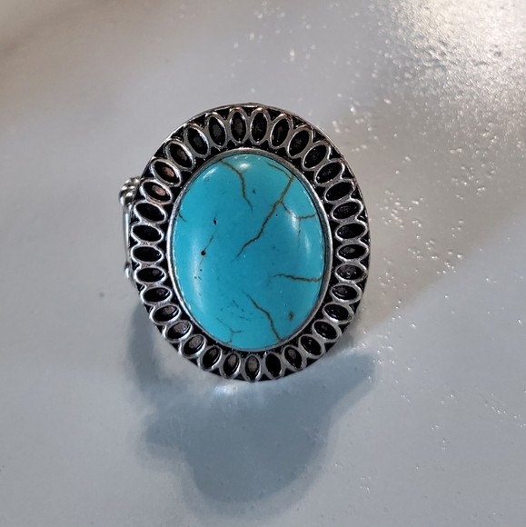 Silver Tone & Turquoise Stretch Band Ring 💥3 for $24💥 - Picture 3 of 17